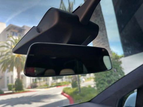Used 2018 Tesla Model X 100D AWD/4WD image 42