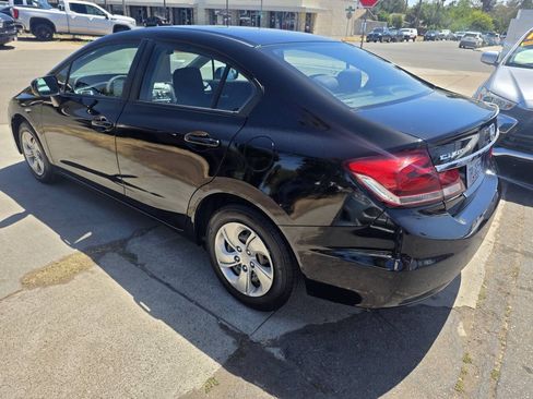 Used 2015 Honda Civic LX image 4