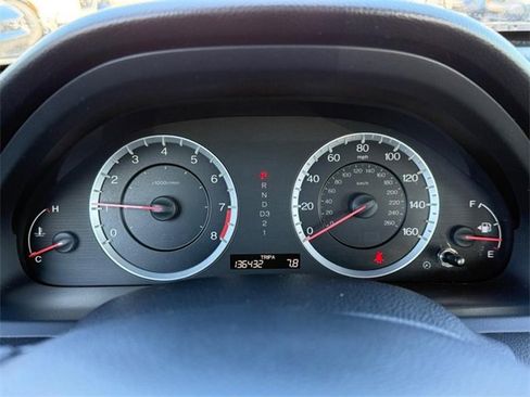 Used 2011 Honda Accord EX-L image 17