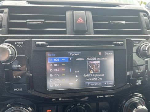 Used 2019 Toyota 4Runner TRD Pro AWD/4WD image 9