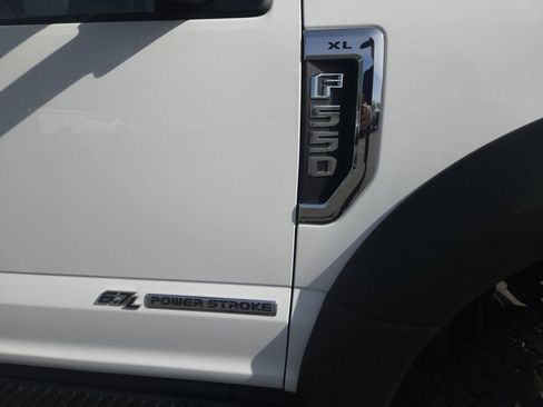 Used 2019 Ford F550 4x4 Regular Cab Super Duty image 14