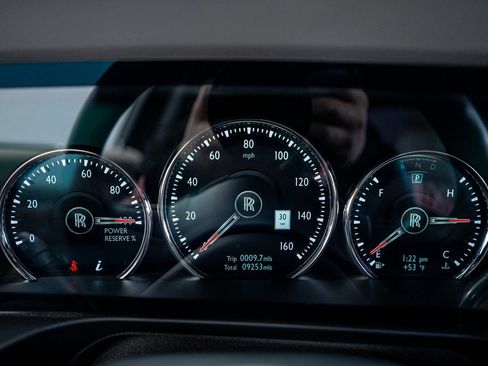 Used 2023 Rolls-Royce Ghost Black Badge w/ Black Badge Ghost Package image 42