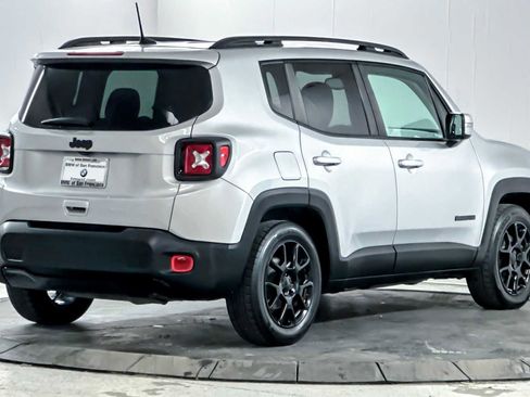 Used 2020 Jeep Renegade Altitude image 2