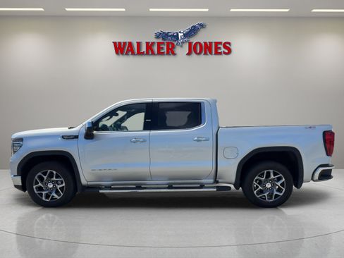 Used 2022 GMC Sierra 1500 SLT w/ SLT Premium Plus Package image 6