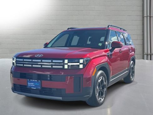 Used 2025 Hyundai Santa Fe SEL image 4