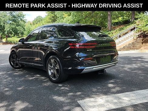 Used 2025 Genesis Electrified GV70 w/ Prestige Package AWD/4WD image 4
