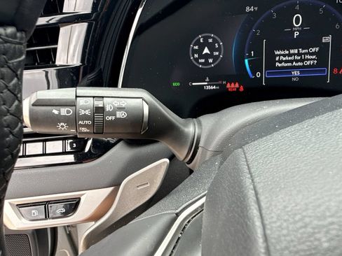 Used 2025 Lexus RX 350 Premium w/ Accessory Package (Z1) FWD image 28