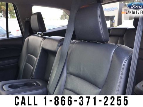 Used 2017 Honda Pilot Touring image 16