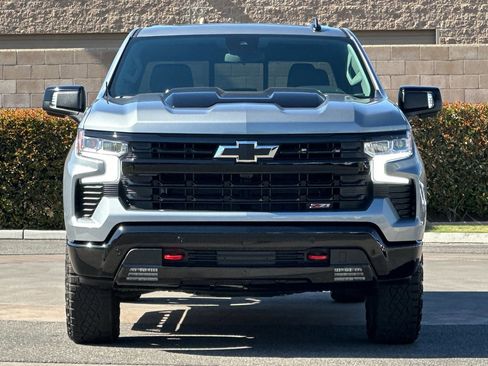 Used 2026 Chevrolet Silverado 1500 LT Trail Boss w/ LT Trail Boss Premium Package AWD/4WD image 9