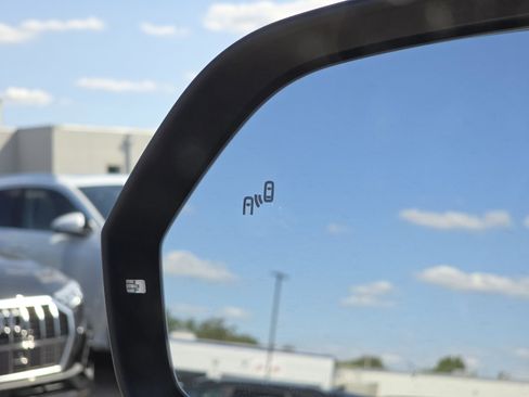 New 2026 Volkswagen Atlas SE image 20