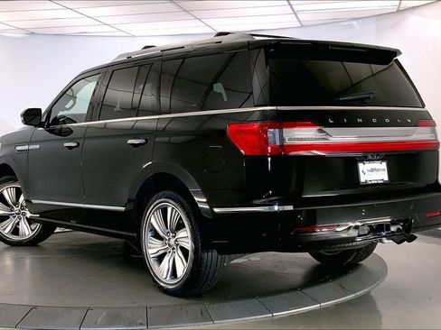 Used 2018 Lincoln Navigator Reserve w/ Technology Package AWD/4WD image 10