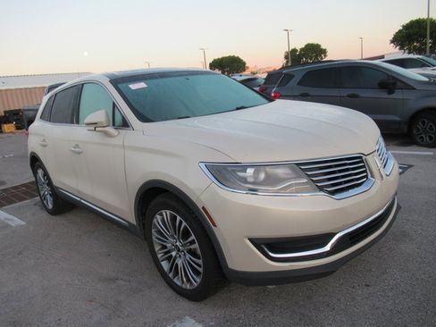 Used 2016 Lincoln MKX Reserve w/ Cargo Utility Package image 1