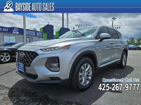 Used 2020 Hyundai Santa Fe SE FWD image 1