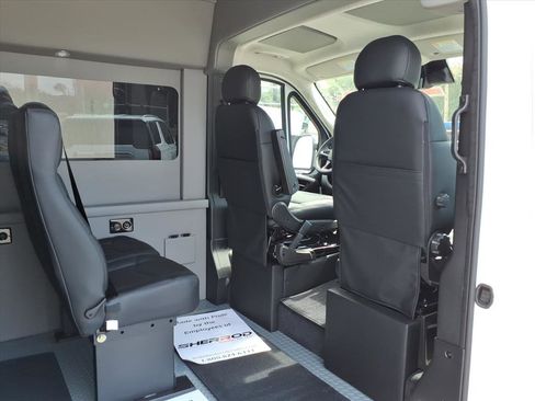 New 2026 RAM ProMaster 2500 w/ Quick Order Package 22H SLT+ FWD image 13