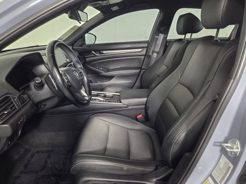 Used 2022 Honda Accord Sport image 9