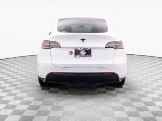 Used 2021 Tesla Model Y Long Range video 4