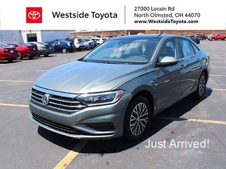 Used 2019 Volkswagen Jetta SEL w/ Cold Weather Package FWD video 1