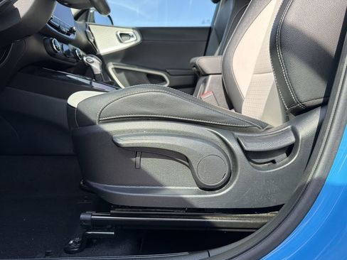 Used 2024 Kia Soul GT-Line image 21