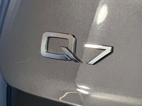 Used 2024 Audi Q7 3.0T Premium Plus AWD/4WD image 22