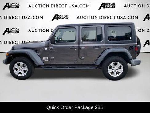 Used 2018 Jeep Wrangler Unlimited Sport S image 3