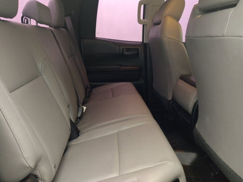 Used 2017 Toyota Tundra SR5 RWD image 19
