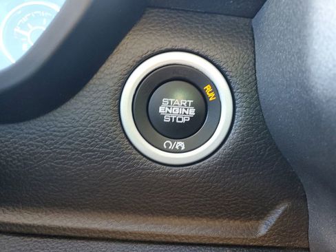 Used 2019 RAM 1500 Tradesman w/ SXT Appearance Group image 14