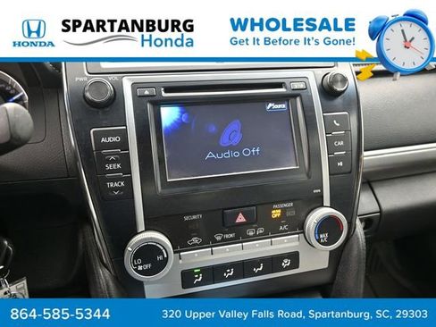 Used 2014 Toyota Camry SE image 11