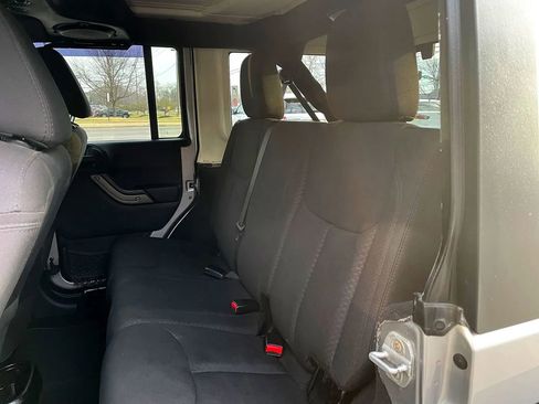 Used 2013 Jeep Wrangler Unlimited Sport w/ Dual Top Group image 11