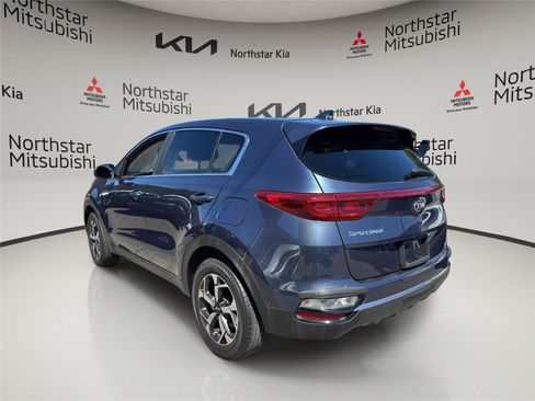 Used 2021 Kia Sportage LX AWD/4WD image 3