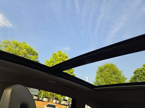 Certified 2023 Acura MDX FWD w/ Technology Package image 49