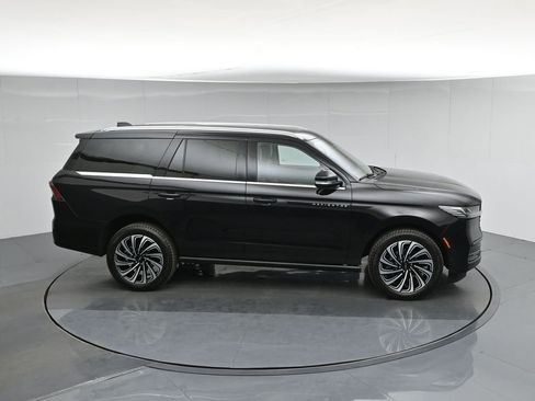 Used 2025 Lincoln Navigator Black Label AWD/4WD image 41