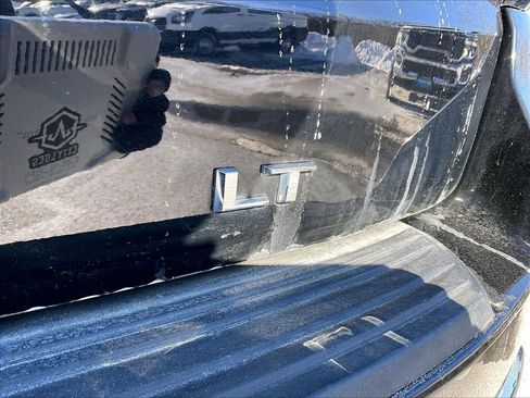 Used 2024 Chevrolet Tahoe LT image 28