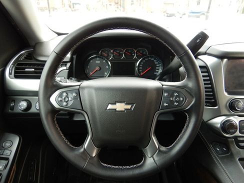 Used 2020 Chevrolet Tahoe LT image 15