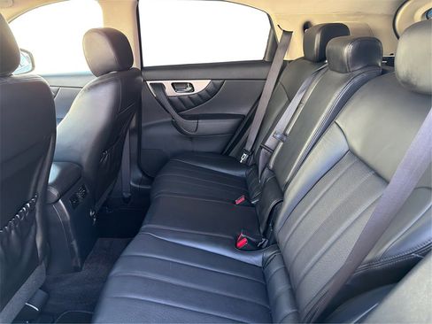 Used 2017 INFINITI QX70 AWD image 11