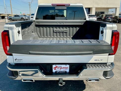 Used 2024 GMC Sierra 1500 SLT w/ SLT Premium Plus Package image 17