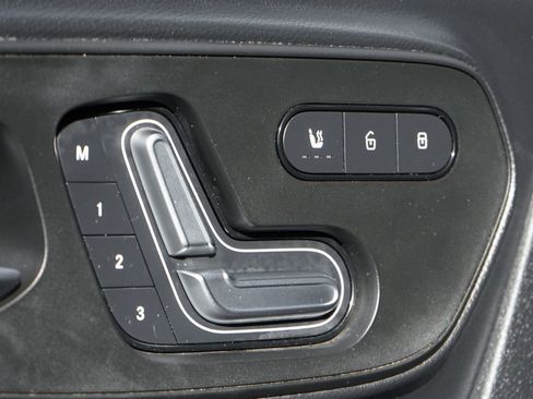 Used 2024 Mercedes-Benz Sprinter 2500 image 20