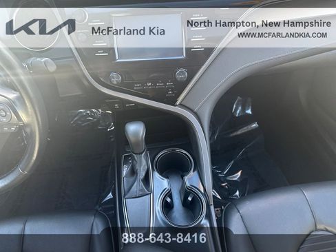 Used 2019 Toyota Camry SE image 21