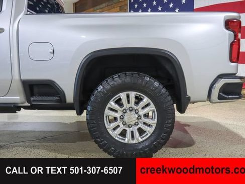 Used 2021 Chevrolet Silverado 3500 LTZ w/ LTZ Premium Package AWD/4WD image 35
