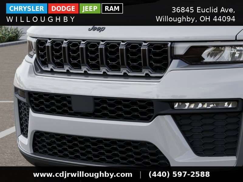 New 2026 Jeep Grand Cherokee Limited w/ Limited Altitude Package AWD/4WD image 13