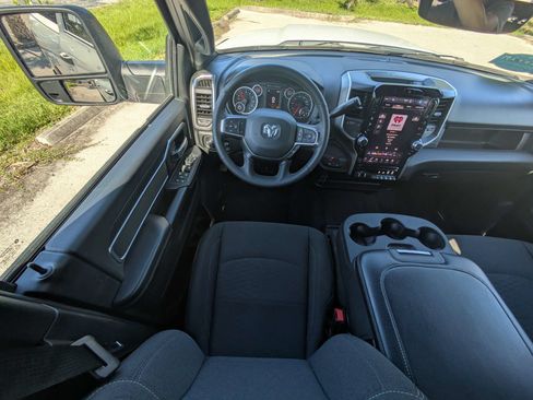 Used 2026 RAM 2500 Big Horn AWD/4WD image 18