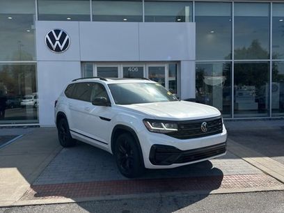 Used 2022 Volkswagen Atlas SEL R-Line
