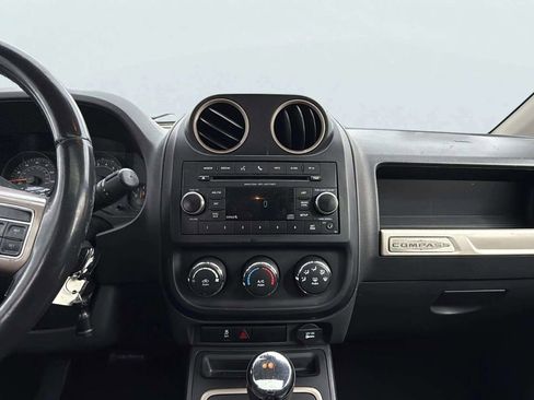 Used 2016 Jeep Compass 75th Anniversary w/ Power Value Group image 12