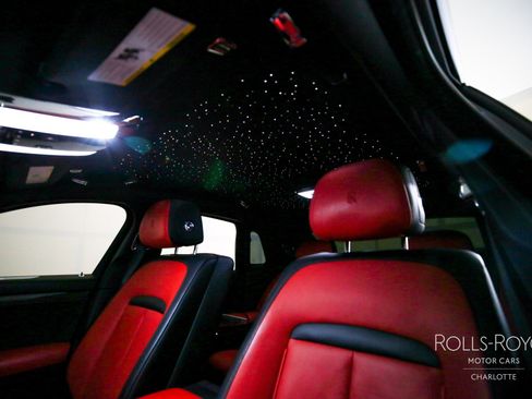 Used 2022 Rolls-Royce Ghost Black Badge image 12