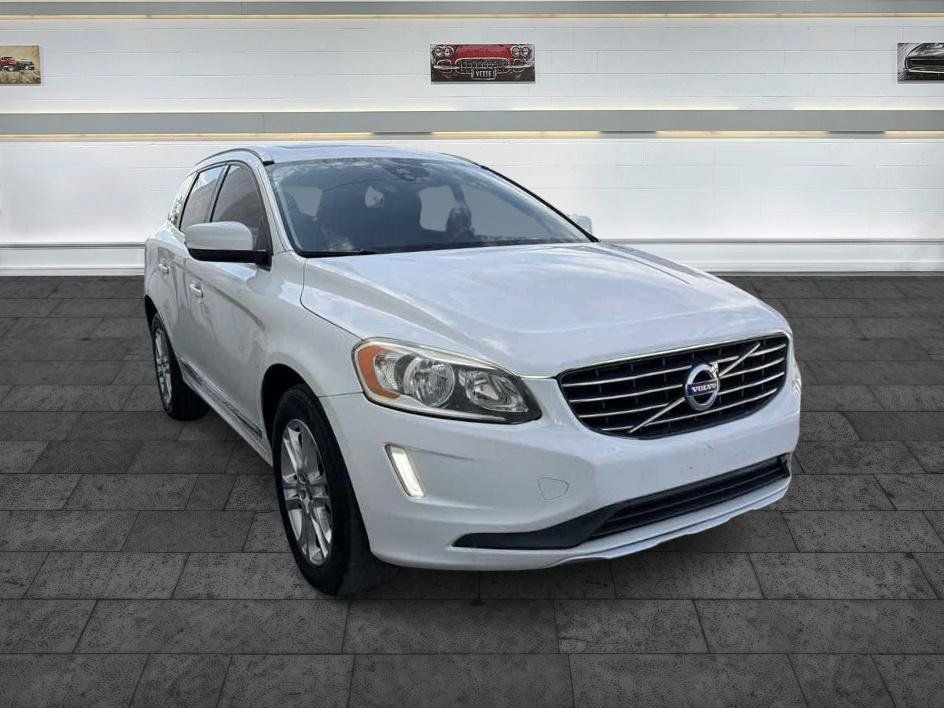 Used 2015 Volvo XC60 T5 Premier FWD image 1