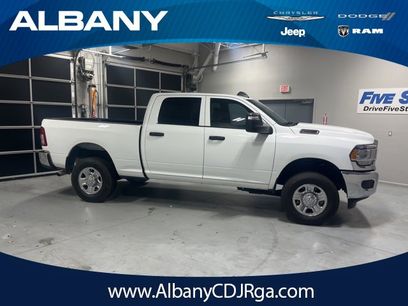 Used 2024 RAM 2500 Tradesman w/ Chrome Appearance Group