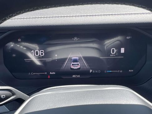 New 2026 Jeep Cherokee Overland w/ Advanced Pro Tech Group AWD/4WD image 30