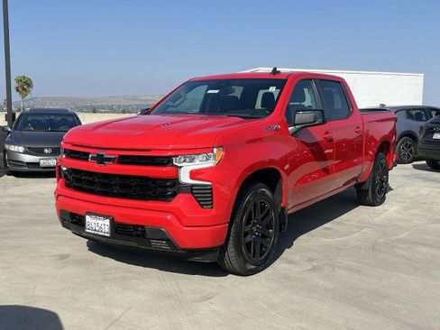 Used 2023 Chevrolet Silverado 1500 RST w/ Z71 Off-Road Package image 1