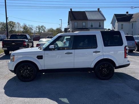Used 2011 Land Rover LR4 HSE LUX image 2