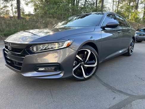 Used 2020 Honda Accord Sport image 10