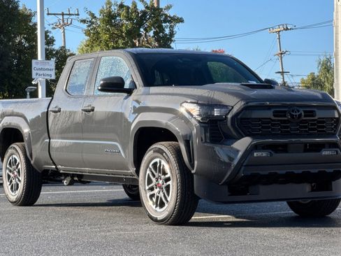 New 2026 Toyota Tacoma TRD Sport image 10
